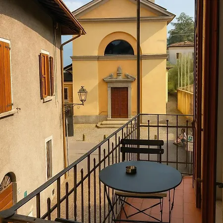 Rossi Family Apartament *